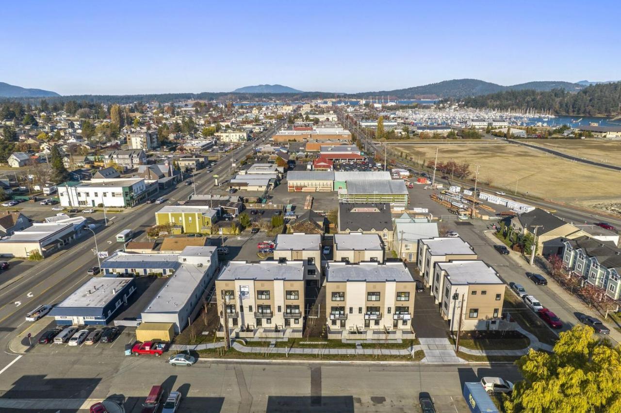 Brand New Fully Updated Condo 918 In Anacortes Exteriör bild