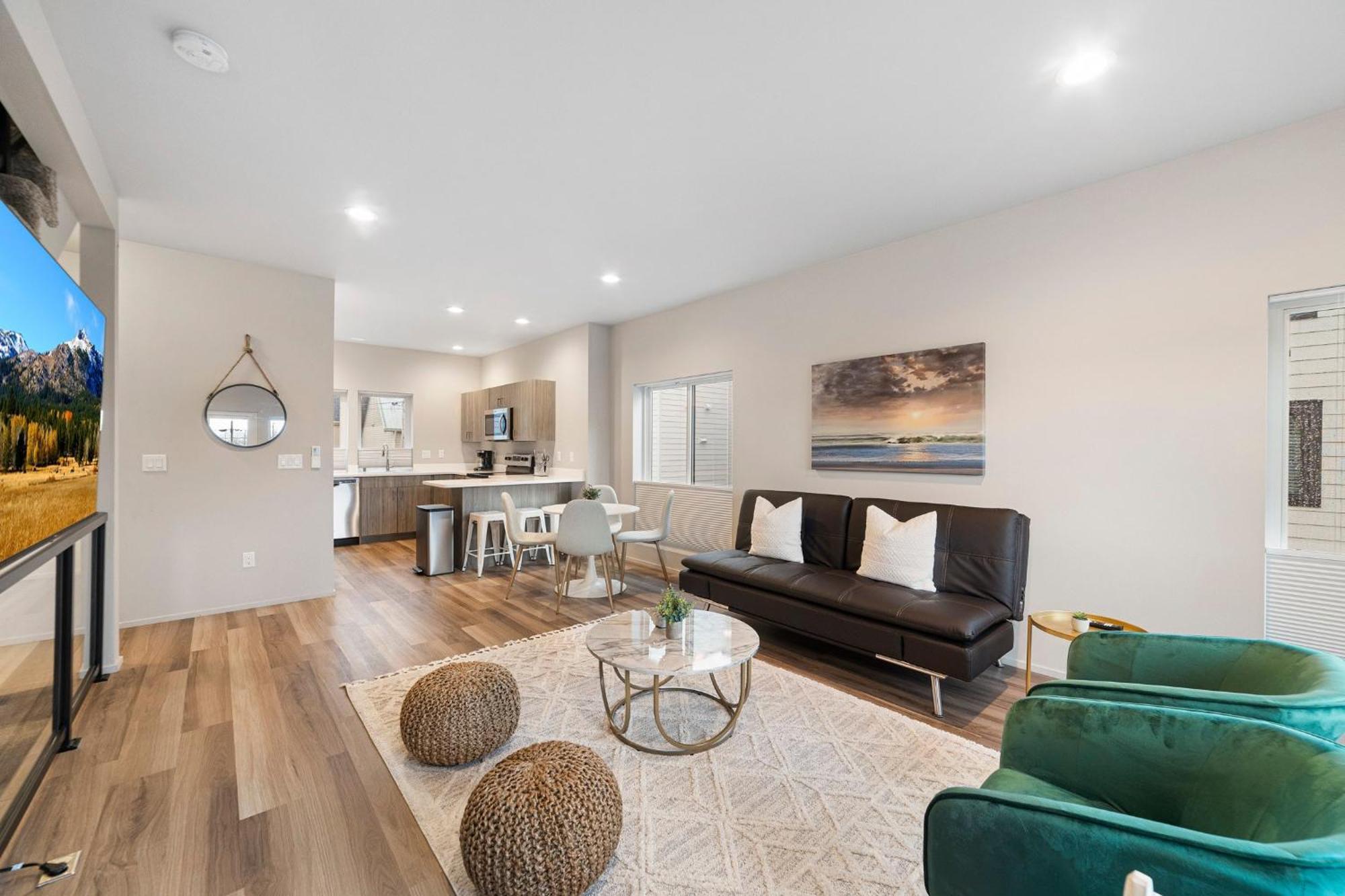 Brand New Fully Updated Condo 918 In Anacortes Exteriör bild
