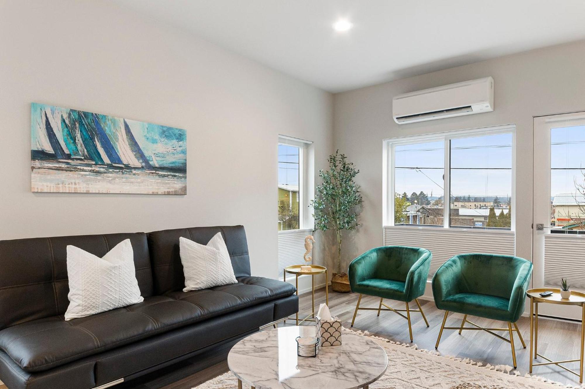 Brand New Fully Updated Condo 918 In Anacortes Exteriör bild
