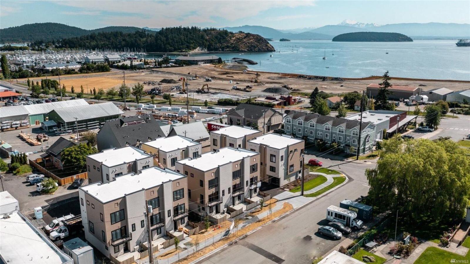 Brand New Fully Updated Condo 918 In Anacortes Exteriör bild